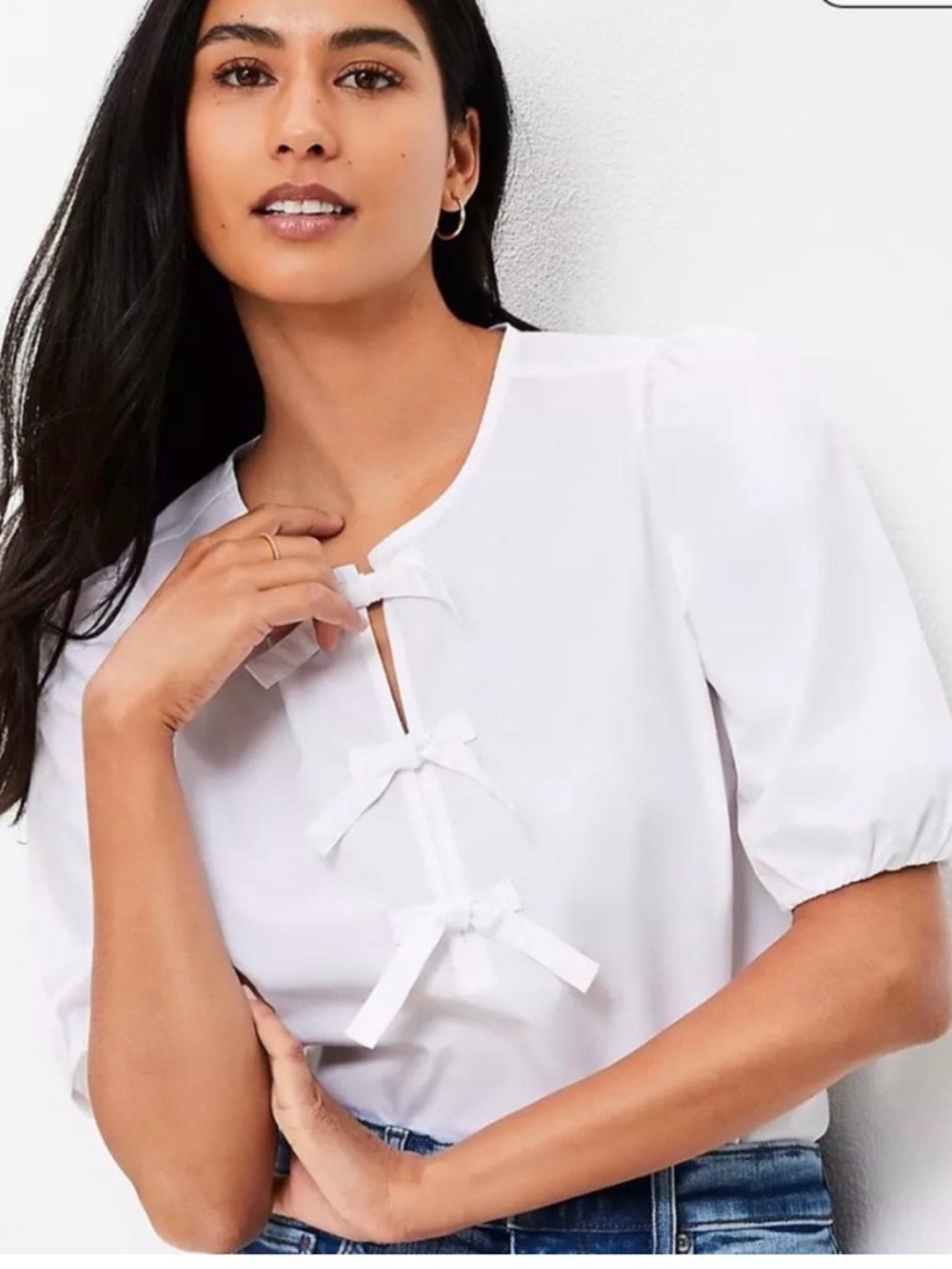 LOFT White Bow poplin top, like new